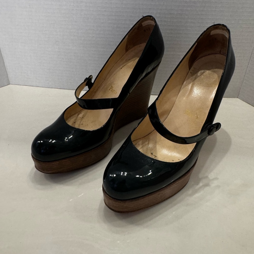 Black Mary Jane Wedge Shoes - Picture 4 of 10